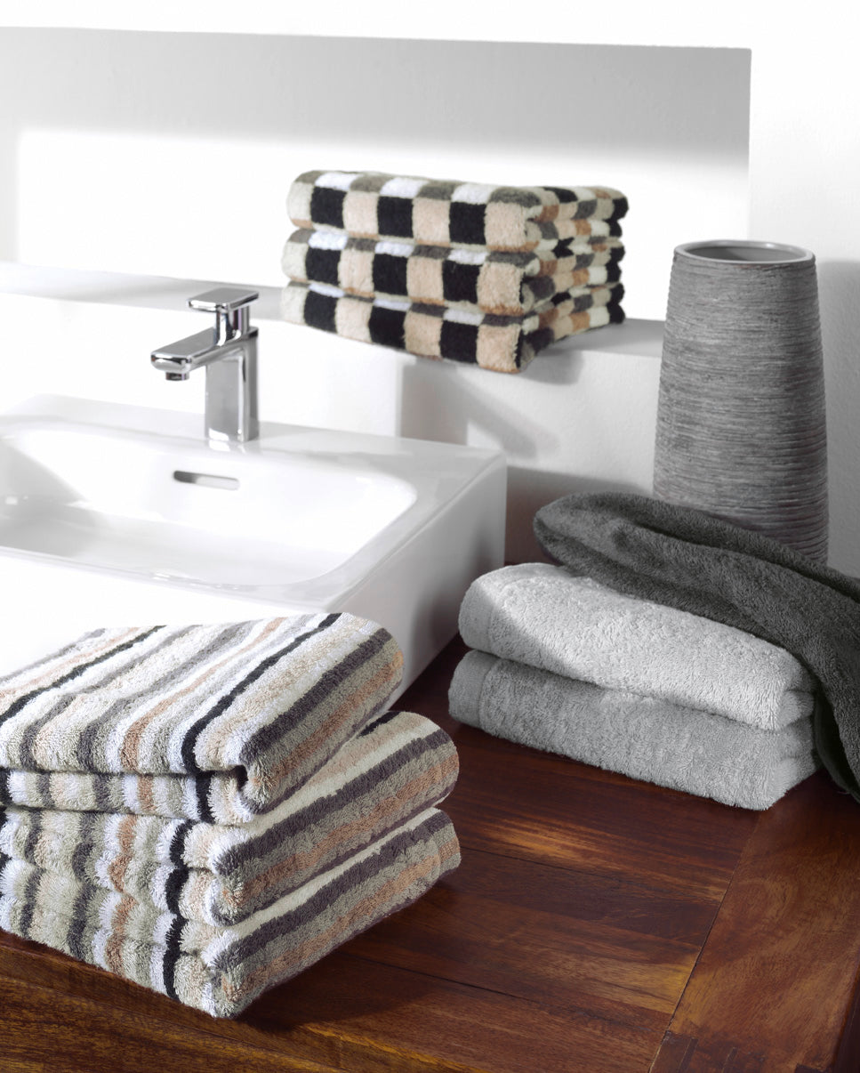 CAW-7047 COLOUR 37 TOWEL