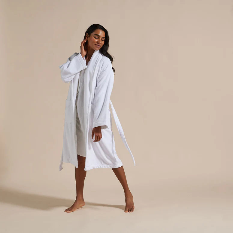 CHR-SUPREME WHITE BATHROBE XL