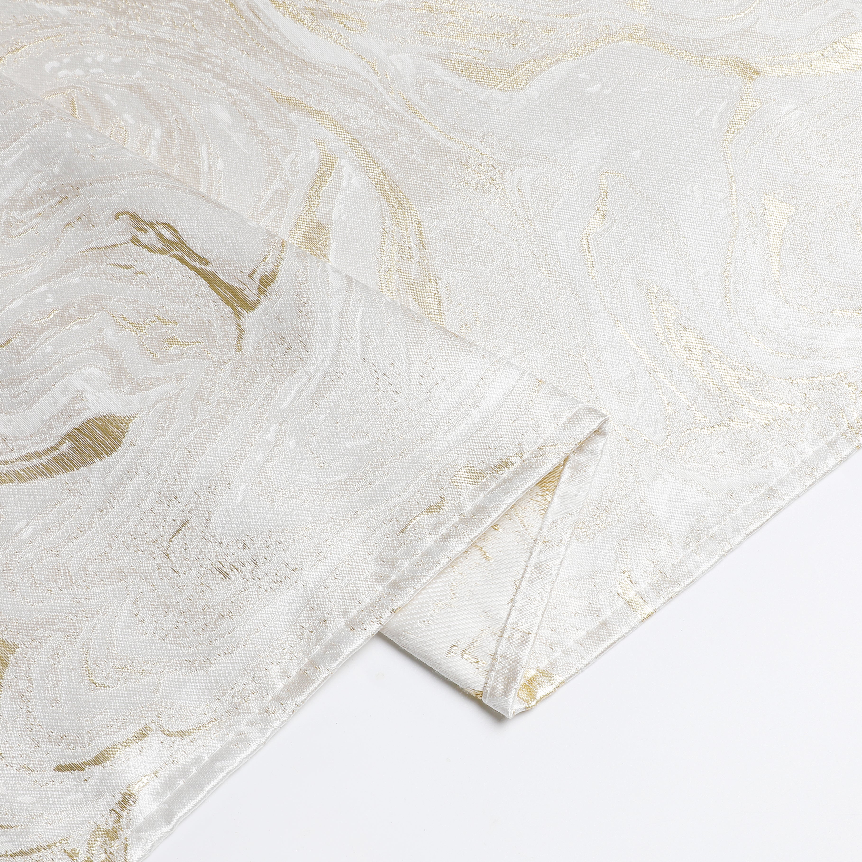 MG-1327 WHITE GOLD WAVE TABLECLOTH
