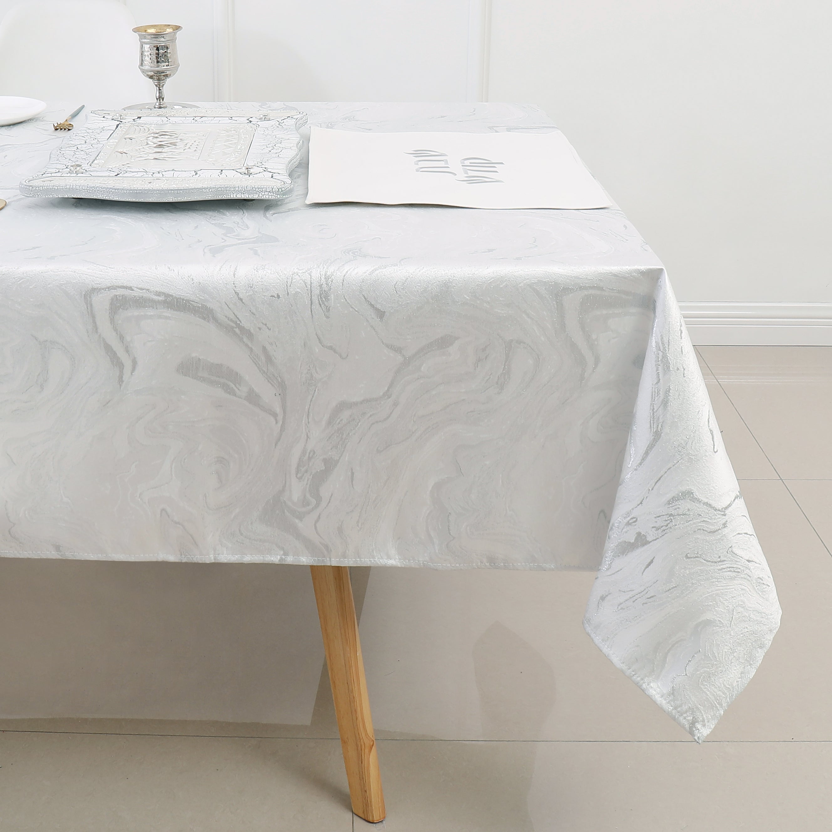 MG-1328 WHITE&SILVER WAVE TABLECLOTH