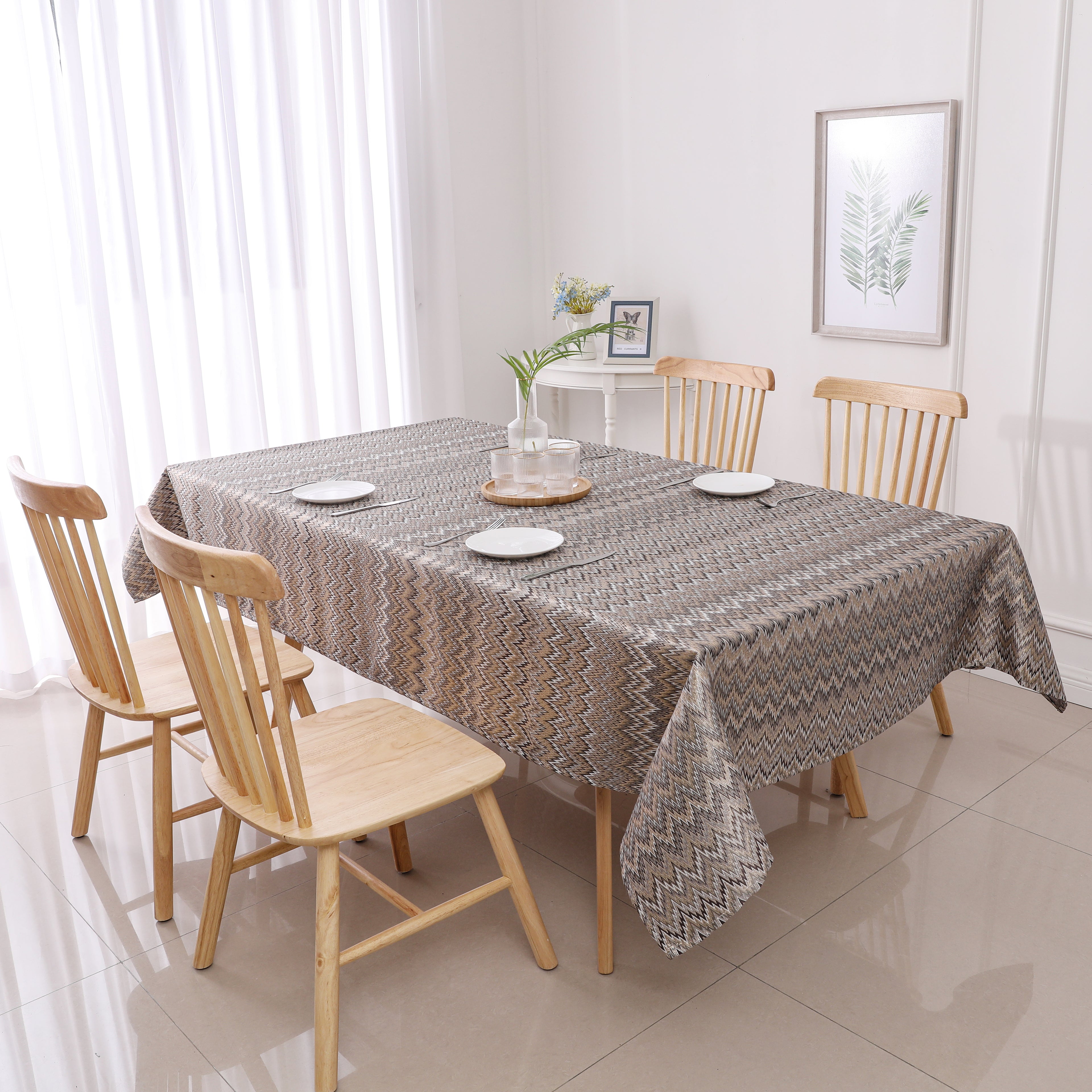 MG-1340 ZIG ZAG DARK TABLECLOTH