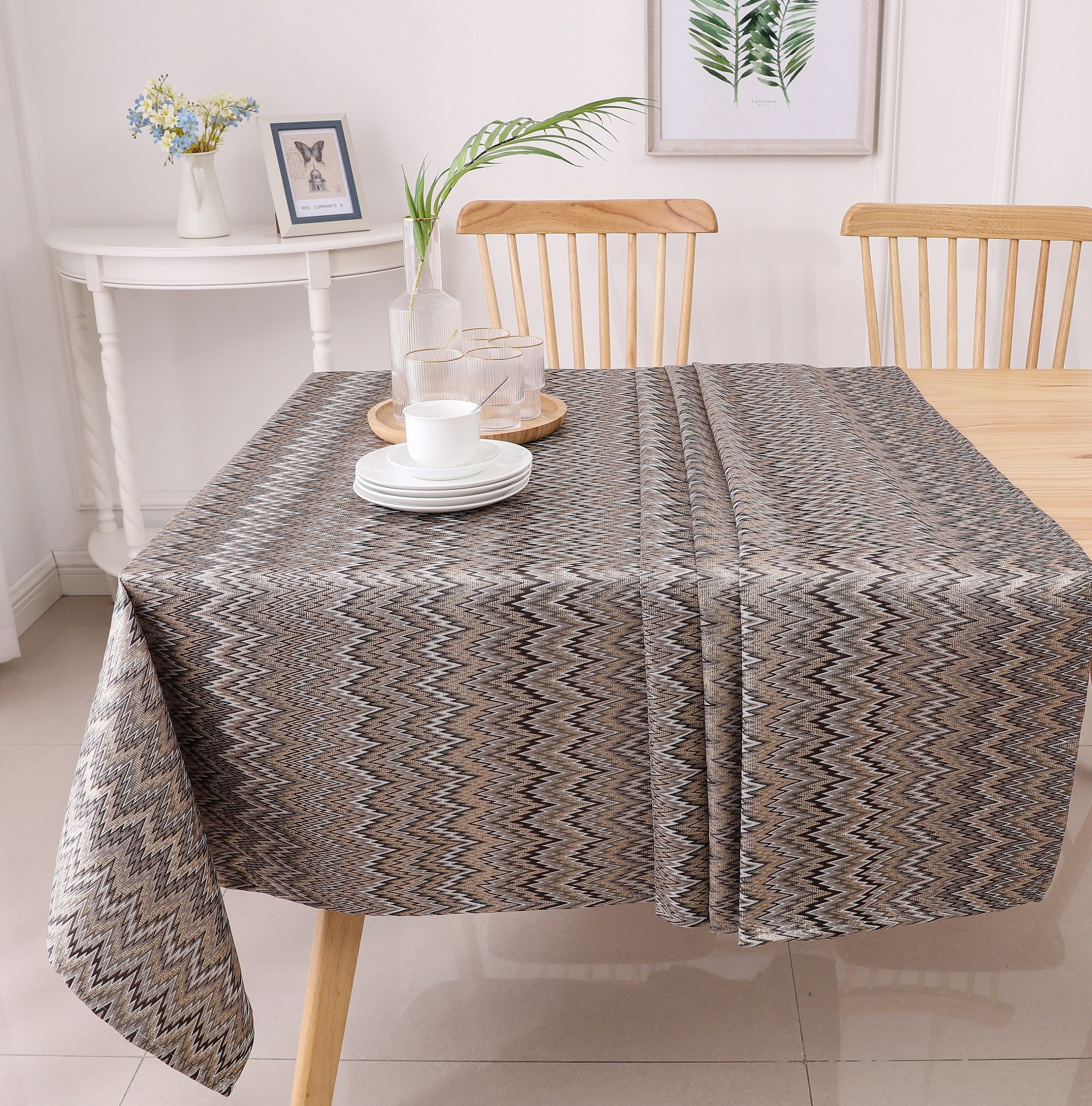 MG-1340 ZIG ZAG DARK TABLECLOTH