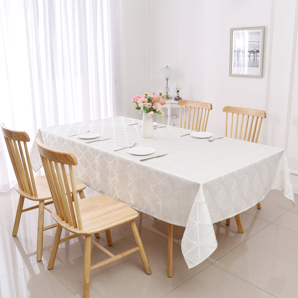 MG-1343 GOLD DIAMOND TABLECLOTH