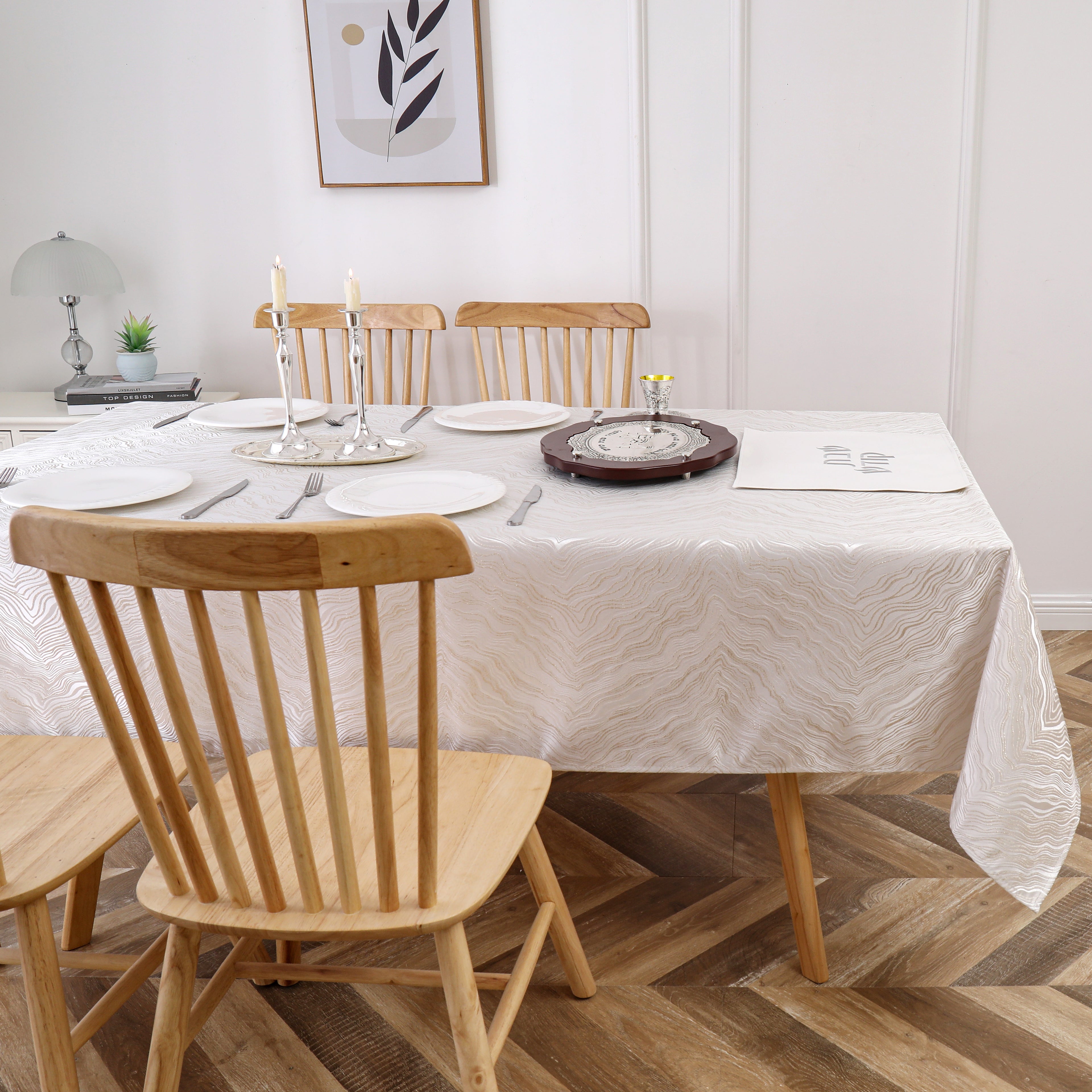 MG-1359 SPARKLE GOLD TABLECLOTH