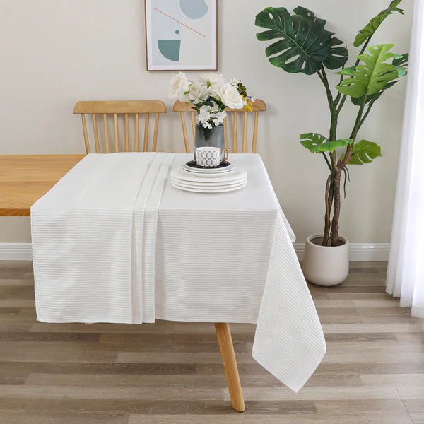 MG-1608 OC. WAVES TABLECLOTH WHITE 54X72