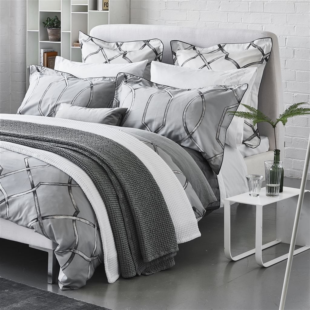 RABESCHI SLATE